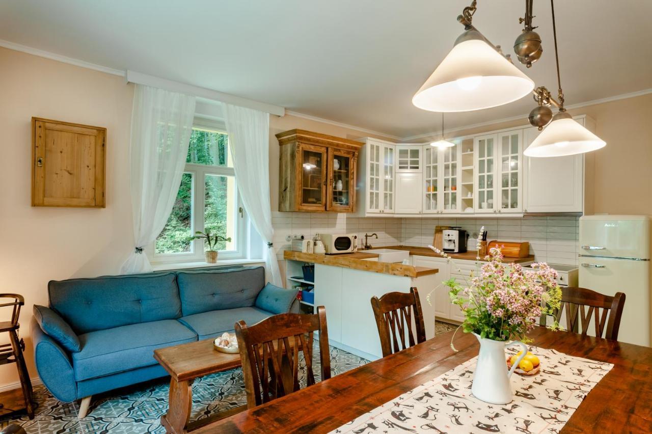 Vila Weigend Libouchec Luaran gambar